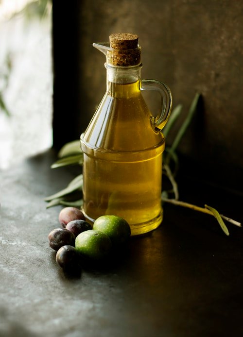 زيت الزيتون الفاخر
